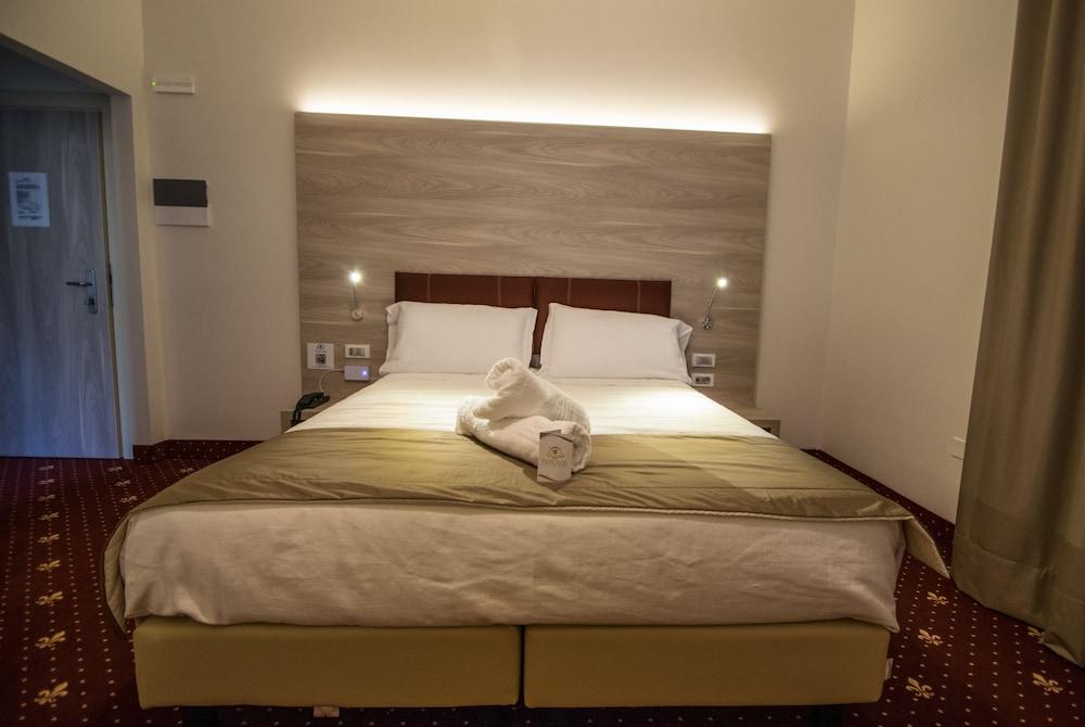 Hotel Perlage Florence 斯坎迪奇 外观 照片